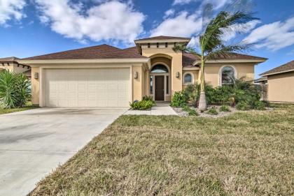 South Padre Home with Saltwater Pool Near Golf! - image 3