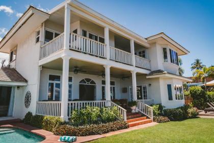 Lahaina Oceanfront Estate - image 2