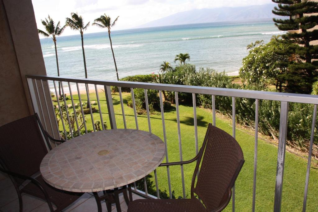 Oceanview Condo at Royal Kahana Resort - image 4