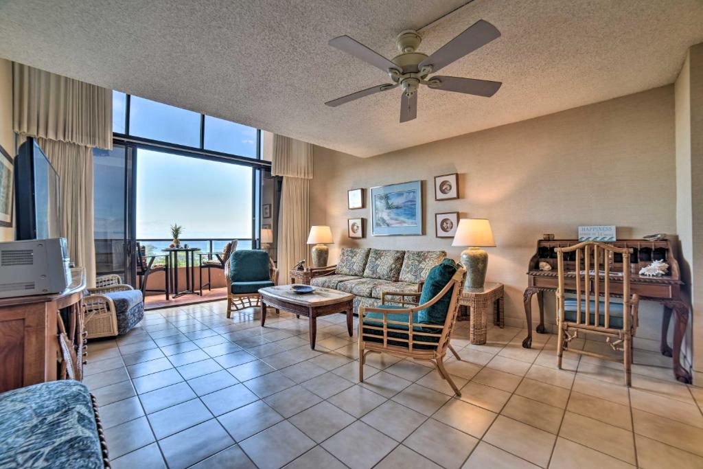 Lahaina Condo w/Patio Pool Access &Ocean View - image 3