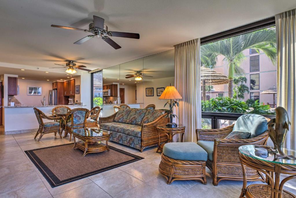 Lahaina Condo with Patio Ocean Views and Pool Access! - image 4