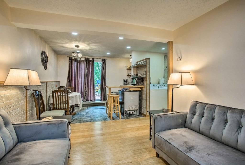 Cozy Lake Ann Apt Near Platte River and Long Lake! - image 6