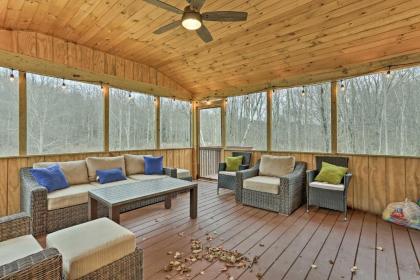 Pocono Mountain Retreat with Deck and Pool Access! - image 12