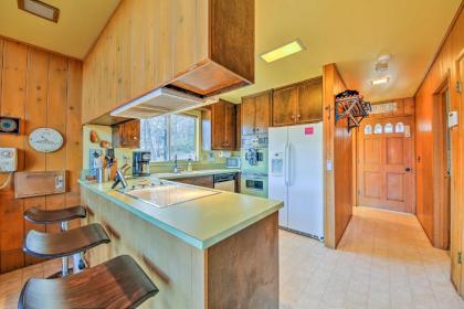 Lake Arrowhead House with Large Deck Grill and Views! - image 11