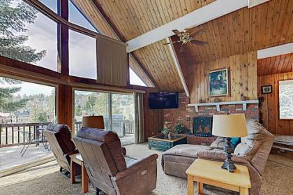 New Listing! Spacious Lakeside Retreat - Game Room home - image 3