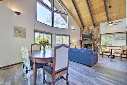 Lovely Lake Arrowhead Home with Bikes Pet Friendly! - image 10