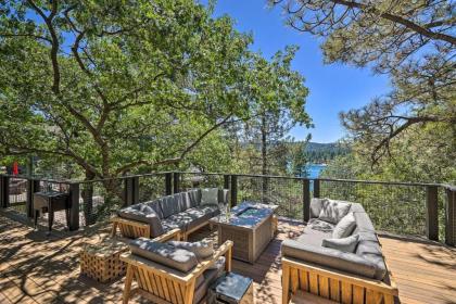 Airy Alpine Getaway with Lake Arrowhead Views! - image 2