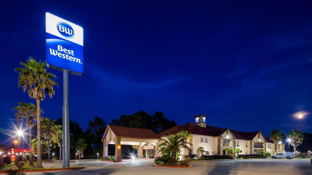 Best Western Bayou Inn and Suites - main image