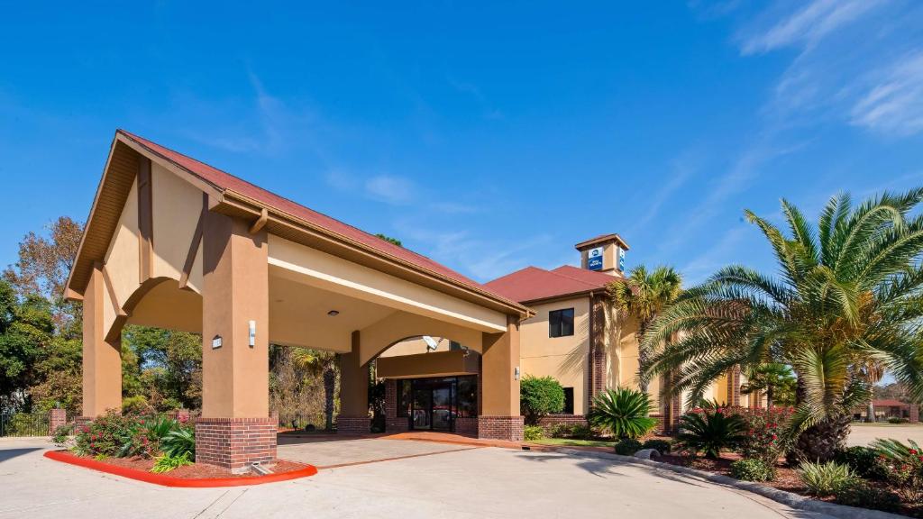 Best Western Bayou Inn and Suites - image 5