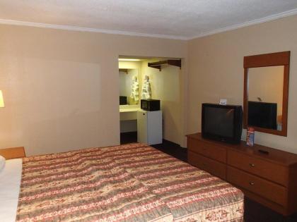 Sunrise Inn Lake Charles - image 14