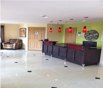 Americas Best Value Inn & Suites Lake Charles at I-210 Exit 11 - image 3