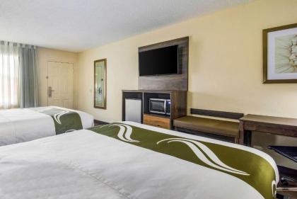 Quality Inn & Suites - image 15