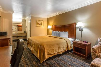 Quality Inn Lake Elsinore - image 15