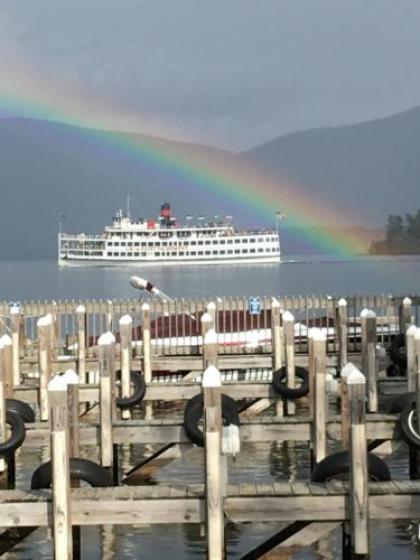 Lake George Diamond Cove Cottages Cabins  Hotel