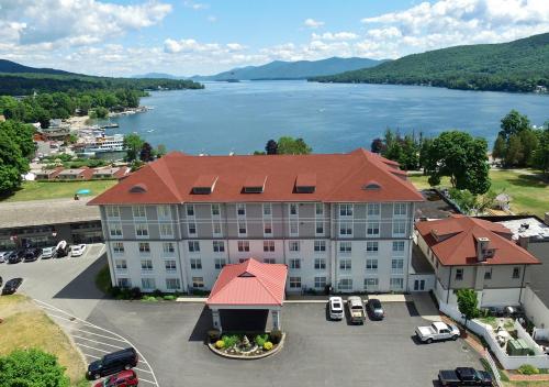 Fort William Henry Hotel - main image