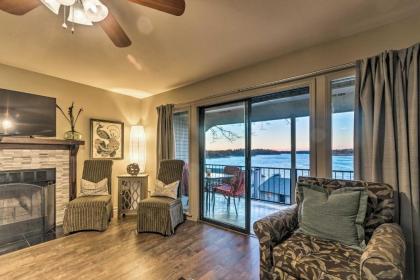 Lake Hamilton Condo with Balcony and Amenities! - image 13