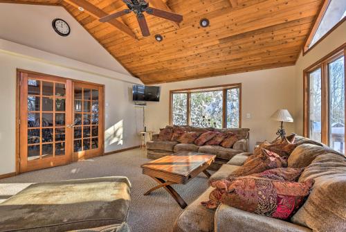 Updated and Private Lake Harmony Home with Large Deck! - image 5