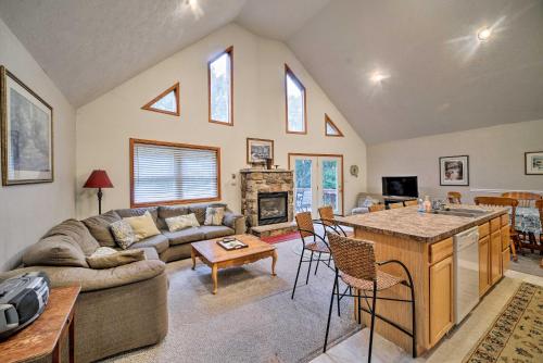 Lake Harmony Home with Hot Tub Deck and Game Room - main image