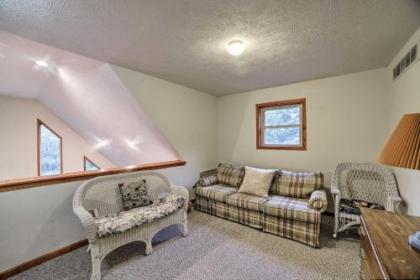 Lake Harmony Home with Hot Tub Deck and Game Room - image 3