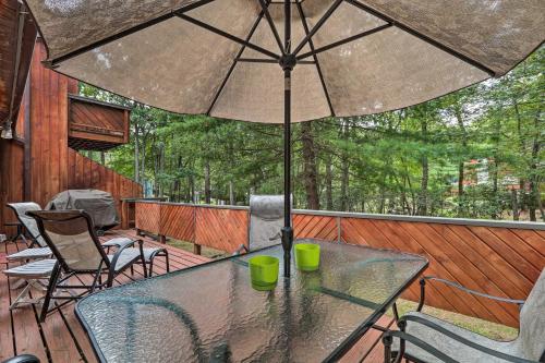 Poconos Townhome 100 Ft from Big Boulder Lake! - image 5