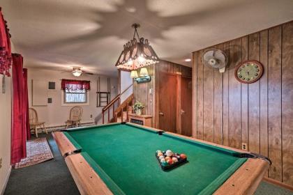 Lake Harmony Group Retreat with Billiards and Hot Tub! - image 8