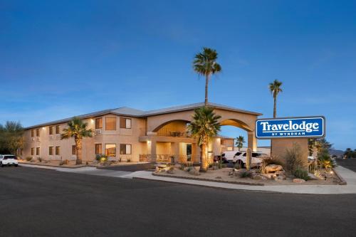 Travelodge by Wyndham Lake Havasu - main image