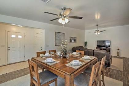 Modern Home - Walk to Lake Havasu and London Bridge! - image 4