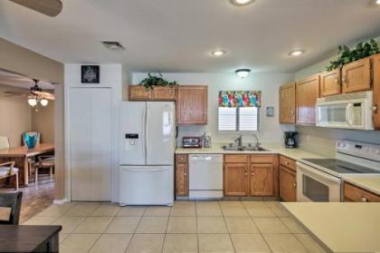 Family Home with Boat Parking - 3 Mi to Lake Havasu! - image 4