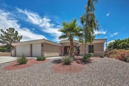 Home with Rooftop Balcony about 4 Miles to Lake Havasu! - image 4