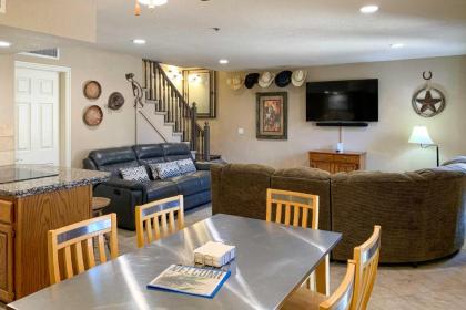 Townhome with Pool Access - 1 Mi to Crazy Horse! - image 13