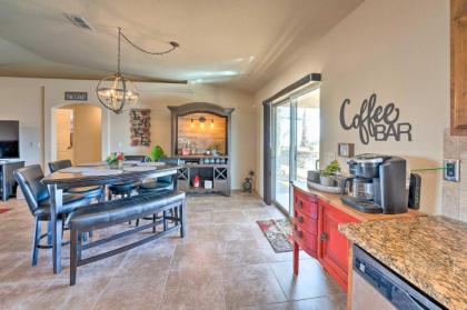 Lake Havasu Home with Brand New Backyard Oasis! - image 11