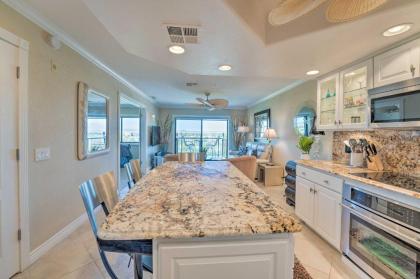 Luxe Top-Floor Condo in Heart of Lake Havasu! - image 10