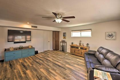 Lake Havasu Haven with Private Outdoor Oasis! - image 8