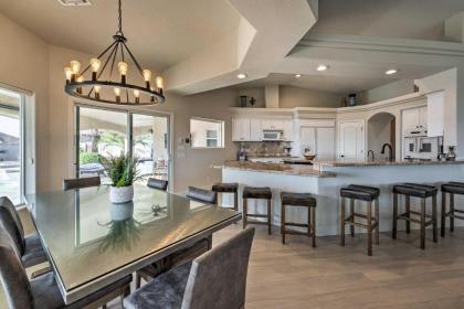 Luxurious Lake Havasu Home with Private Yard - image 7