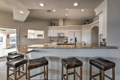 Luxurious Lake Havasu Home with Private Yard - image 9