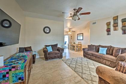 Charming House with Yard about 6 Mi to Lake Havasu! - image 5