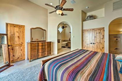 Deluxe Adobe Hideaway with Outdoor Pool and Spa! - image 15