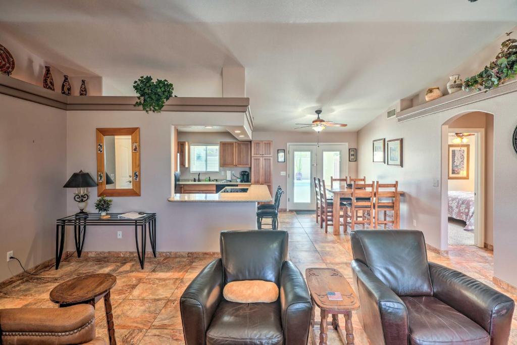 Cozy Lake Havasu City Home with Outdoor Oasis! - image 6