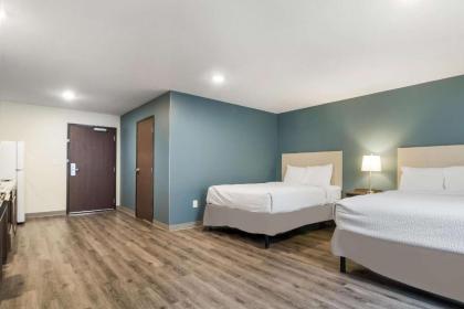 WoodSpring Suites Lake Jackson - image 12