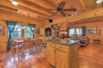 Cozy Log Cabin Retreat in Lake Lure Village Resort - image 9
