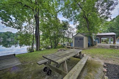 Riverfront Escape with Dock 19 Mi to Saratoga! - image 3