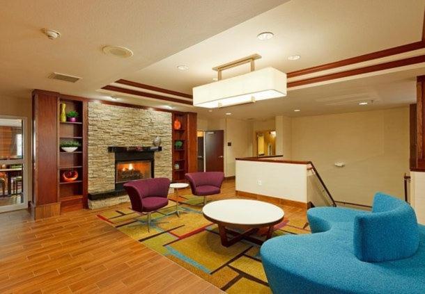 Fairfield Inn & Suites Portland South/Lake Oswego - image 6