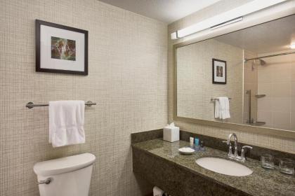 Crowne Plaza Portland - Lake Oswego an IHG Hotel - image 6