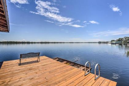 Waterfront Lake Placid Home Game Rm Dock Kayaks