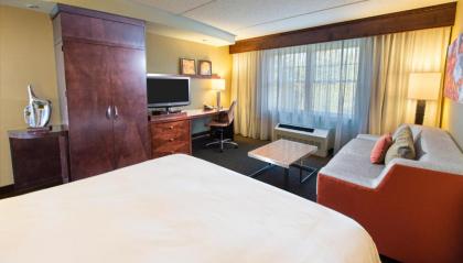 Courtyard Marriott Lake Placid - image 10