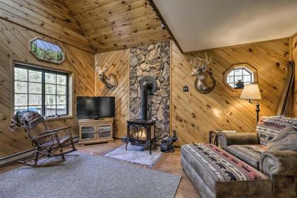 Charming Lake Placid Chalet with Deck and Forest Views - image 15