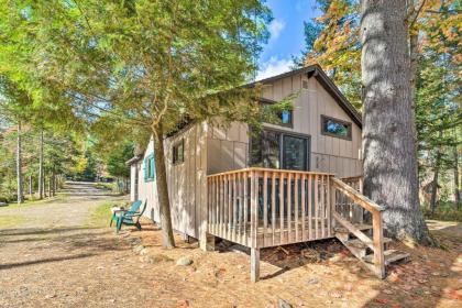 Lake Pleasant Cabin 3 Acres Kayaks and Beach! - image 4