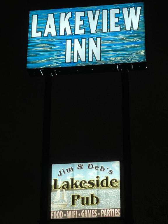 Lakeview Inn - main image