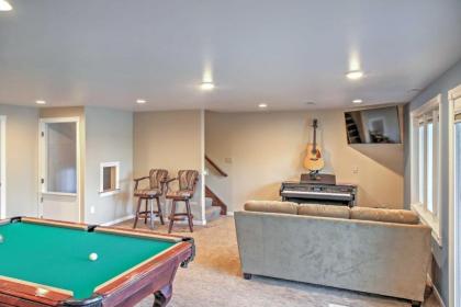 Waterfront Black Hawk Home Game Room and Boat Dock! - image 9