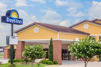 Days Inn by Wyndham Lake Village Lake Village